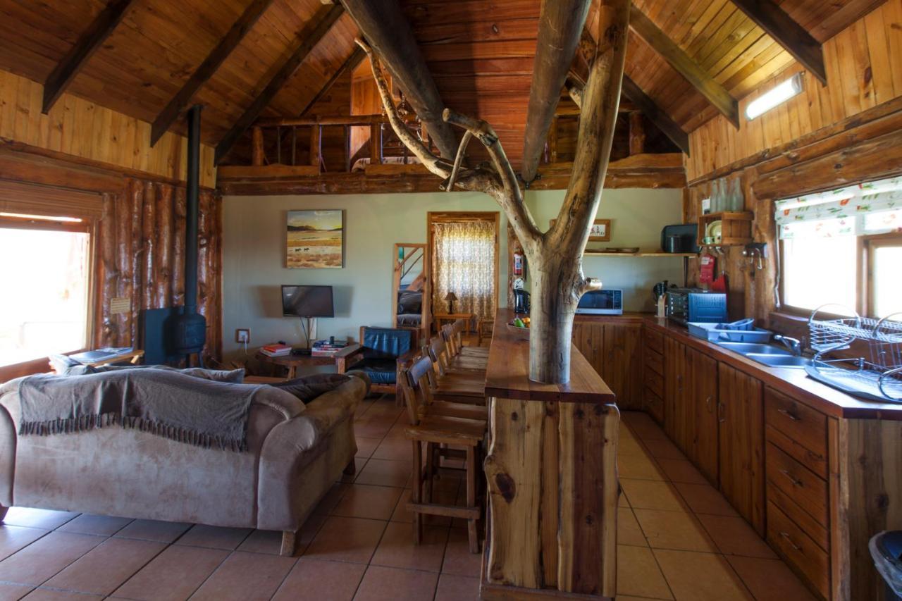 A Log Home At Buffalo Creek Buffeljagsrivier Exteriör bild